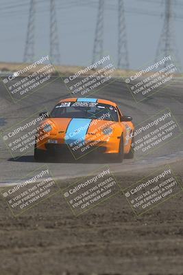 media/Jun-01-2025-PCA Golden Gate (Sun) [[9e4b10205a]]/Club Race/Race (Outside Grapevine)/